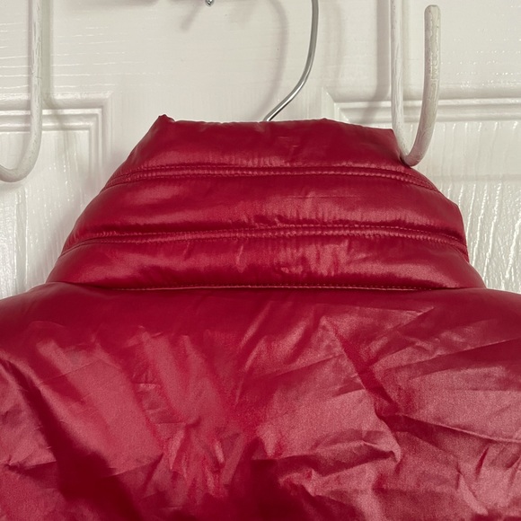 Tommy Hilfiger Puffer Vest - Picture 11 of 16